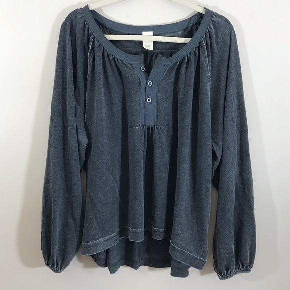 We The Free Tops - We The Free burnt out gray long sleeve top medium